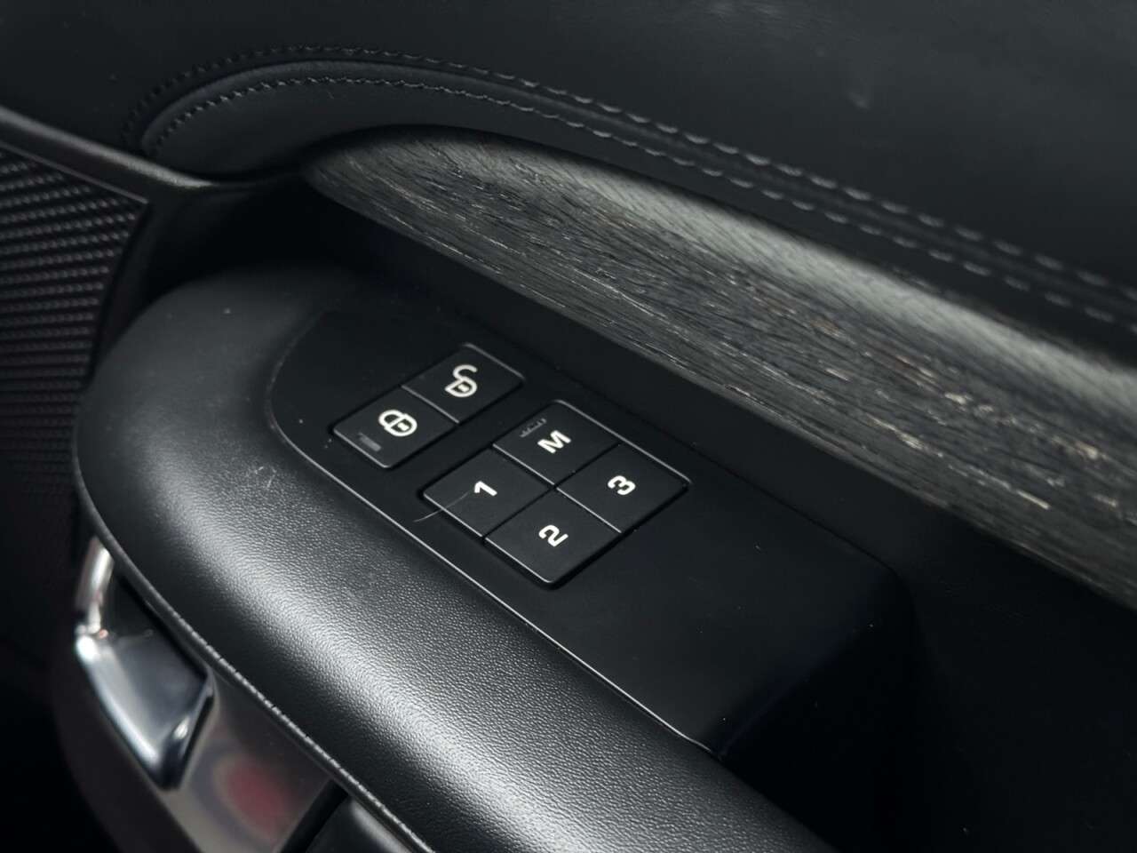 2018 LAND ROVER DISCOVERY 2018 LAND ROVER DISCOVERY