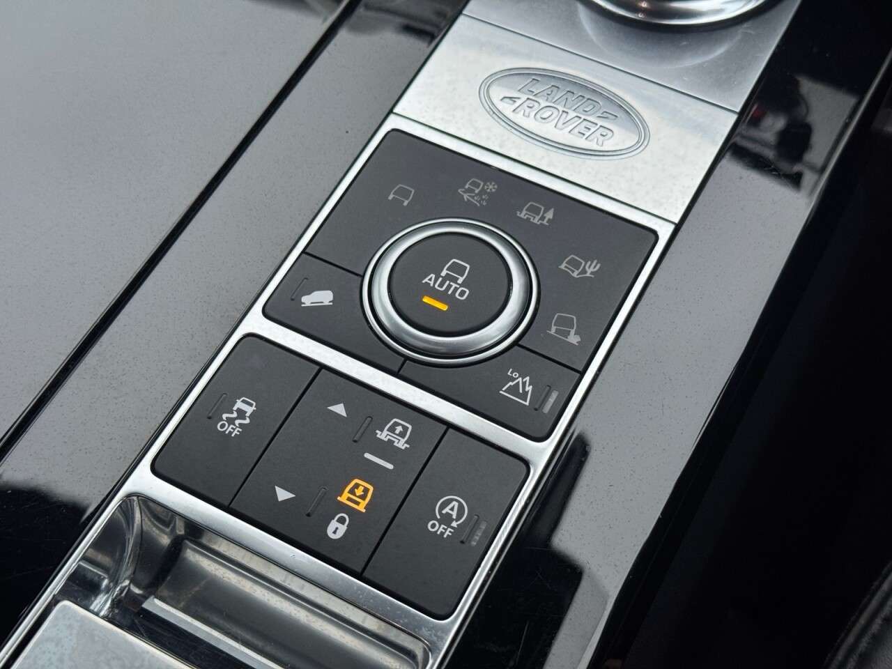 2018 LAND ROVER DISCOVERY 2018 LAND ROVER DISCOVERY