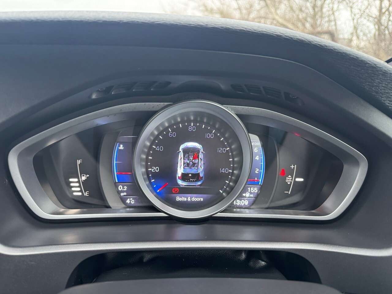 2015 VOLVO V40 2015 VOLVO V40