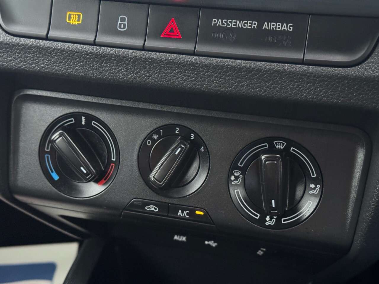 2018 SKODA FABIA 2018 SKODA FABIA