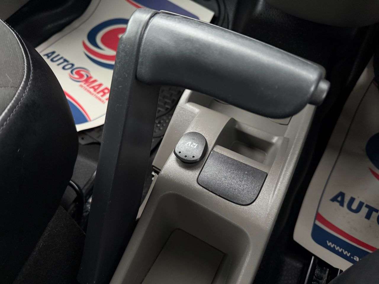 2011 RENAULT KANGOO 2011 RENAULT KANGOO