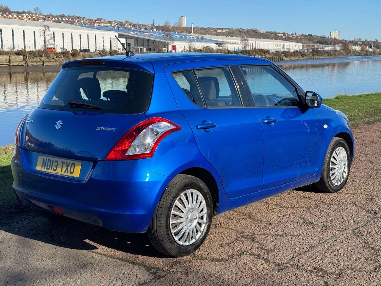 2013 SUZUKI SWIFT 2013 SUZUKI SWIFT