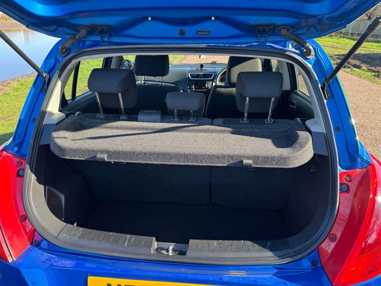 2013 SUZUKI SWIFT 2013 SUZUKI SWIFT