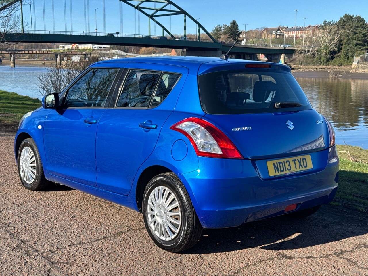 2013 SUZUKI SWIFT 2013 SUZUKI SWIFT