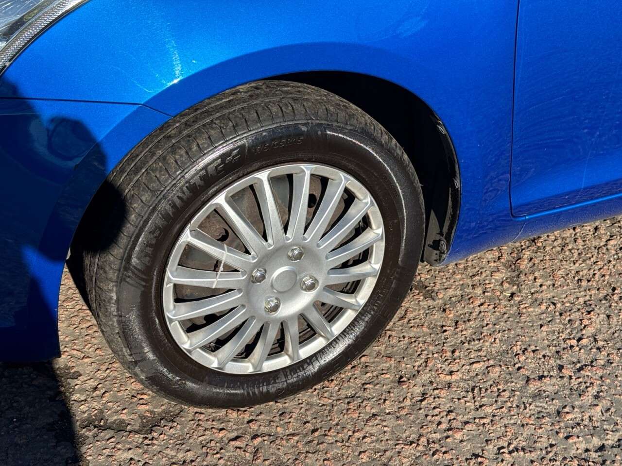 2013 SUZUKI SWIFT 2013 SUZUKI SWIFT