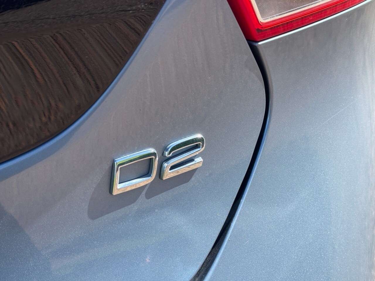 2017 VOLVO V40 2017 VOLVO V40