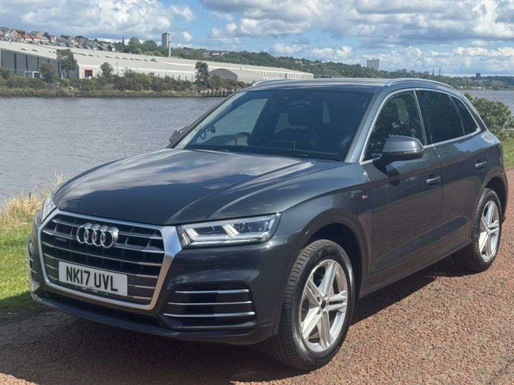 A 2017 AUDI Q5 2.0 TDI S line SUV 5dr Diesel S Tronic quattro Euro 6 (s/s) (190 ps) **SAT A 2017 AUDI Q5 2.0 TDI S line SUV 5dr Diesel S Tronic quattro Euro 6 (s/s) (190 ps) **SAT