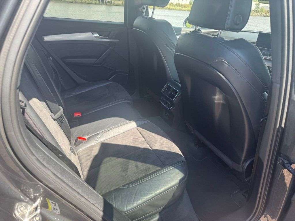 2017 AUDI Q5 2017 AUDI Q5