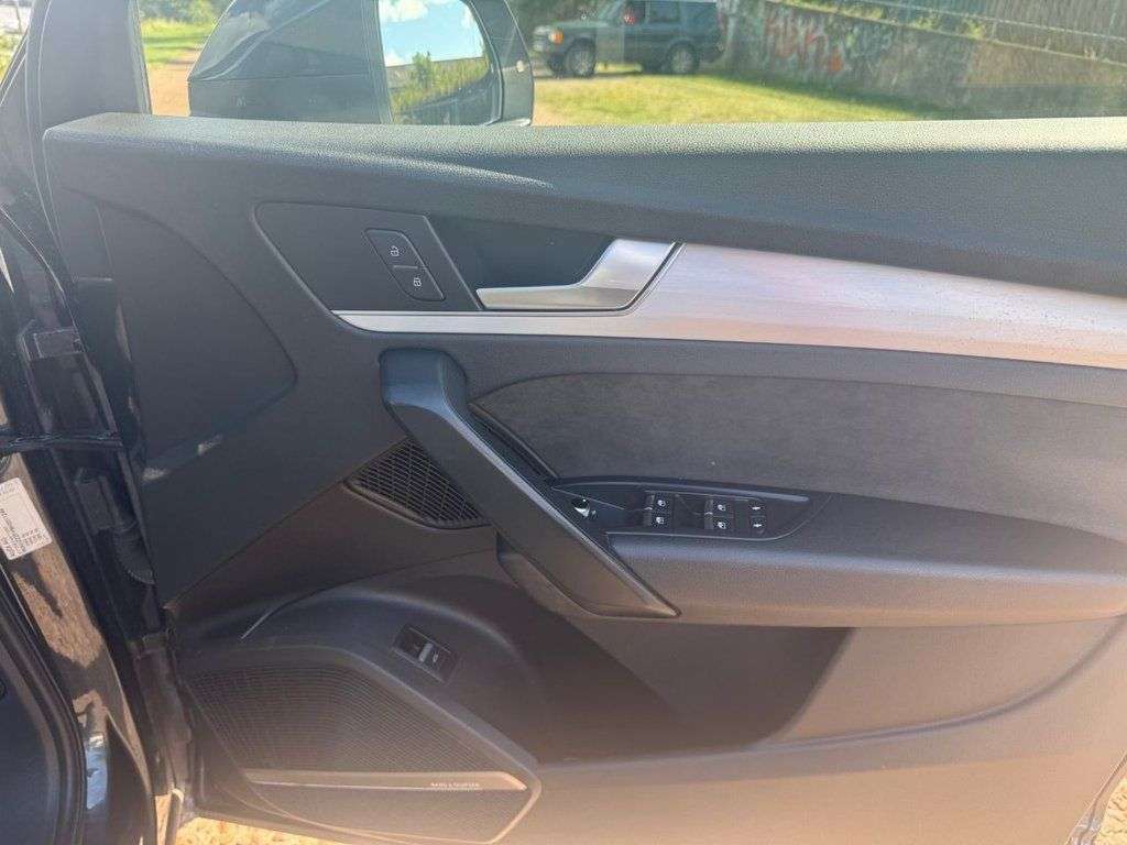 2017 AUDI Q5 2017 AUDI Q5