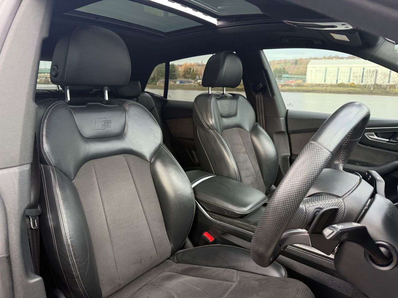 2019 AUDI Q8 2019 AUDI Q8