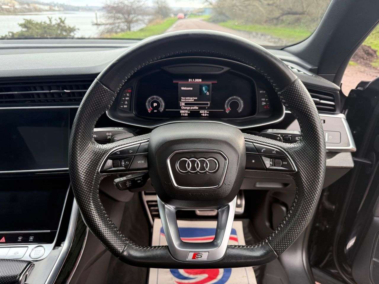 2019 AUDI Q8 2019 AUDI Q8