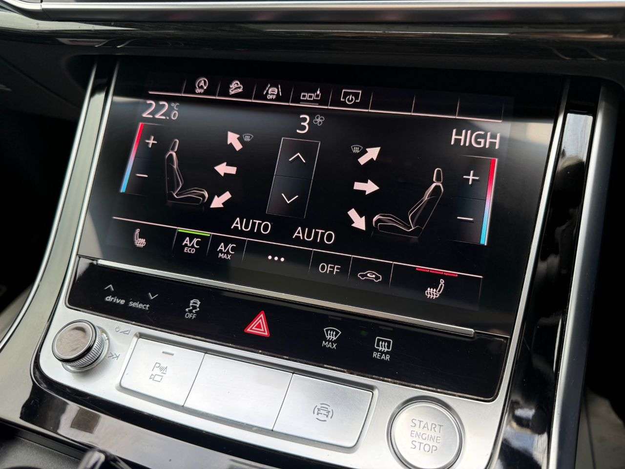 2019 AUDI Q8 2019 AUDI Q8