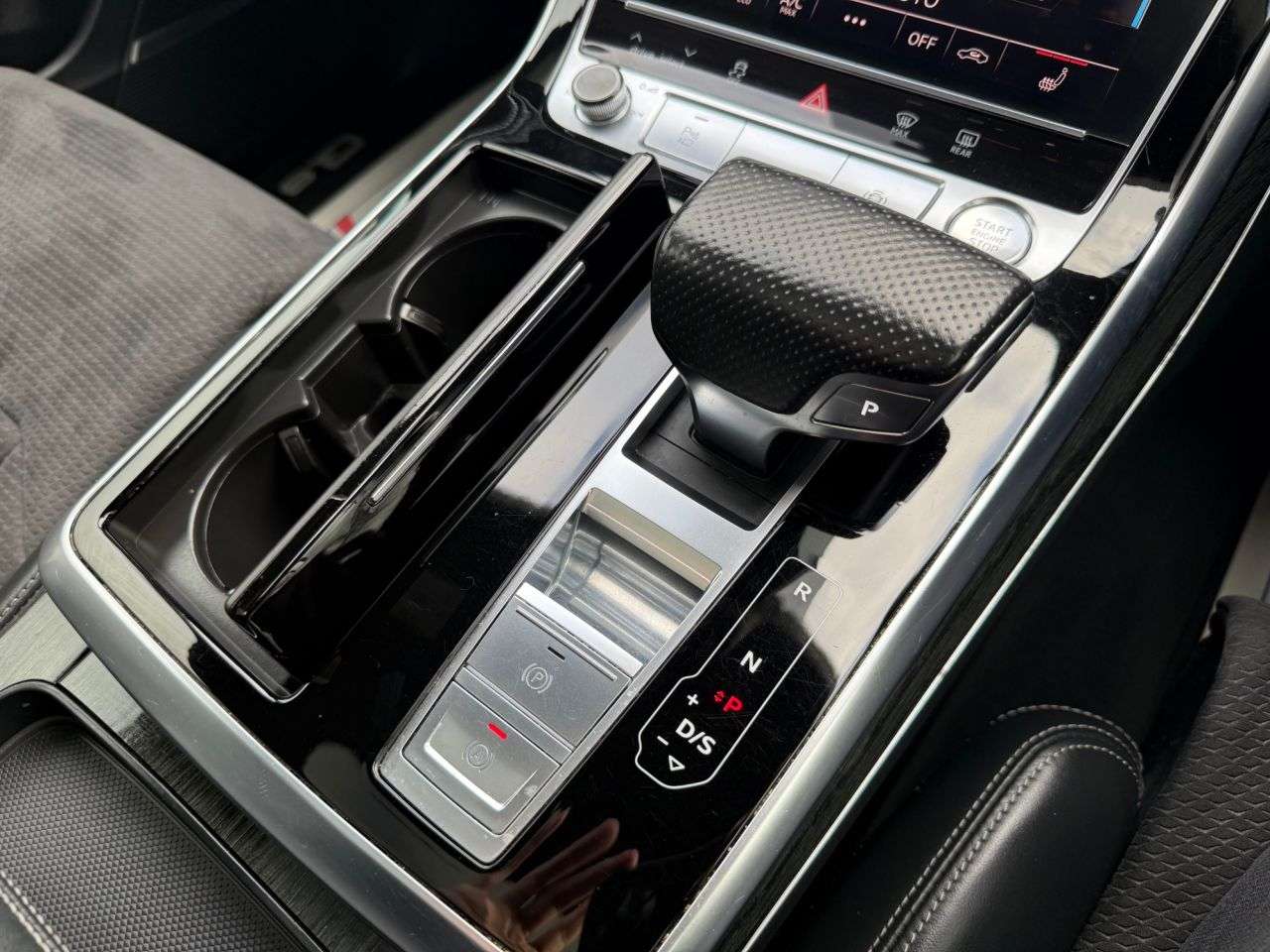 2019 AUDI Q8 2019 AUDI Q8