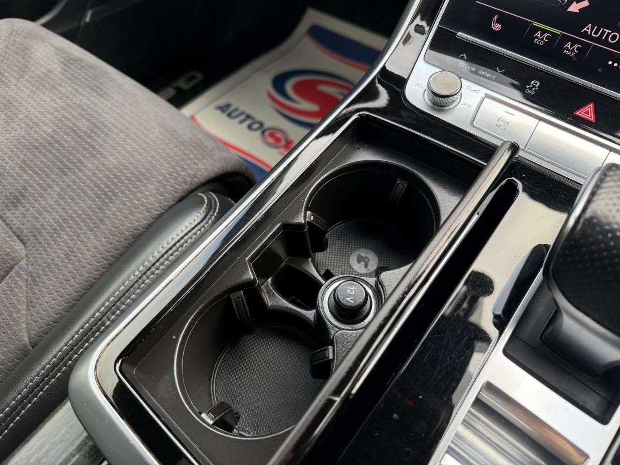 2019 AUDI Q8 2019 AUDI Q8