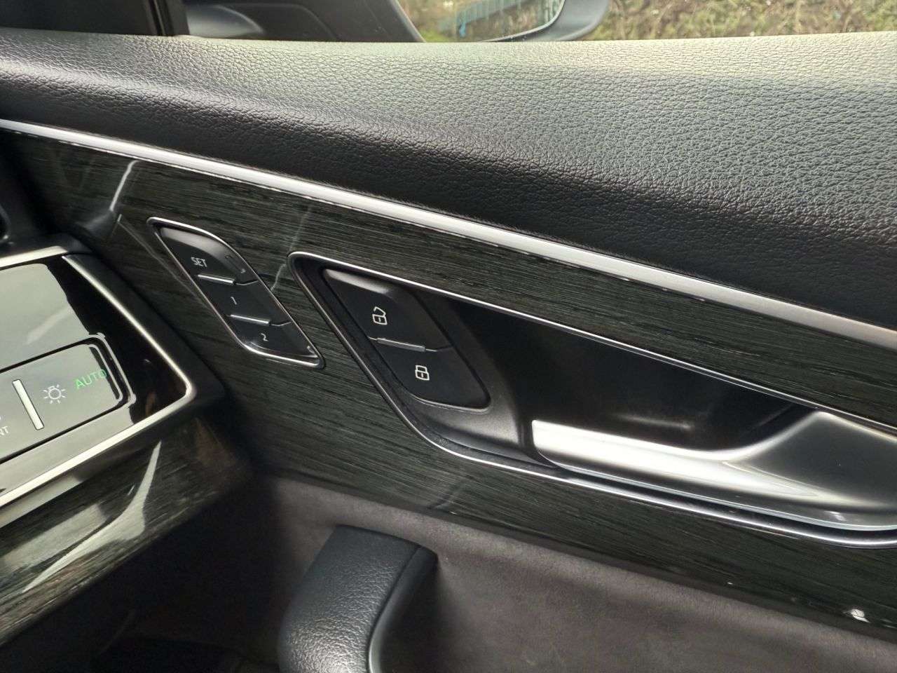 2019 AUDI Q8 2019 AUDI Q8