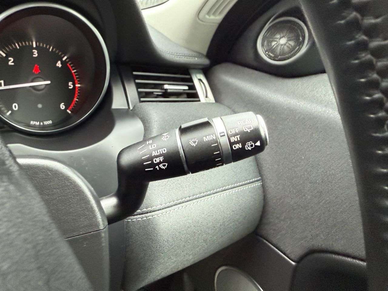 2018 LAND ROVER RANGE ROVER EVOQUE 2018 LAND ROVER RANGE ROVER EVOQUE