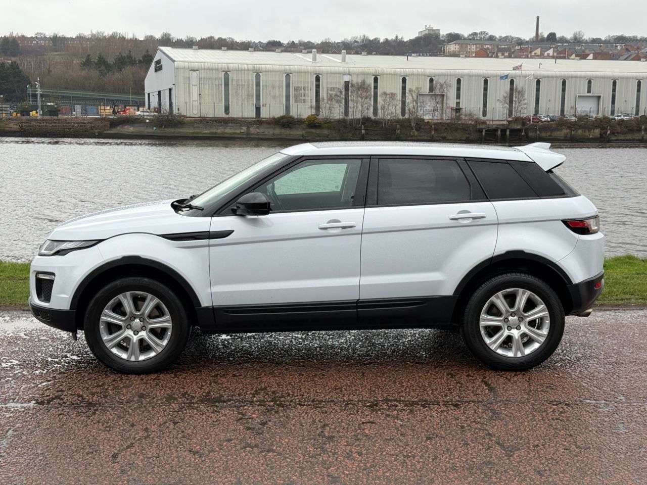 2018 LAND ROVER RANGE ROVER EVOQUE 2018 LAND ROVER RANGE ROVER EVOQUE