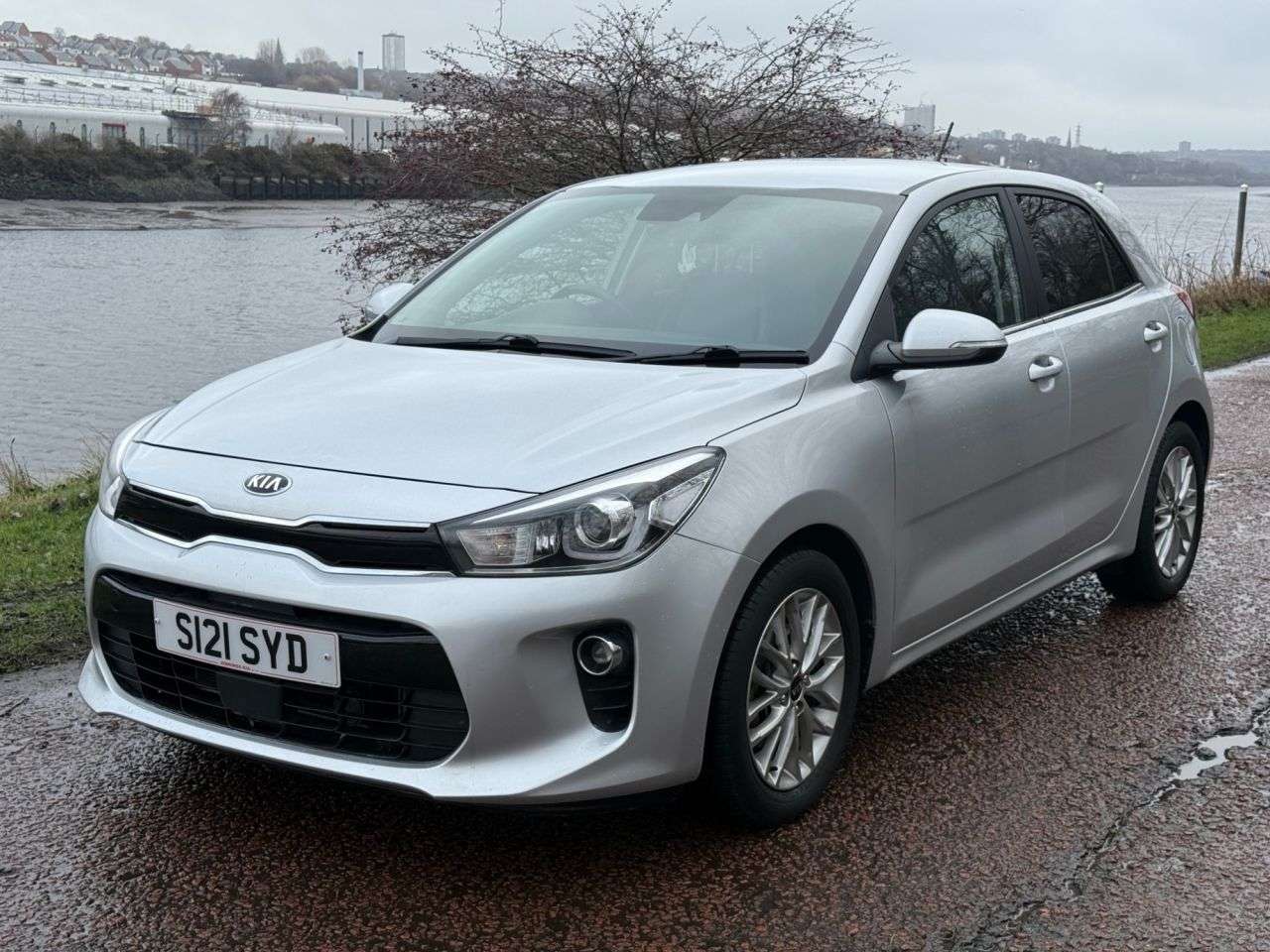 2017 KIA RIO 2017 KIA RIO