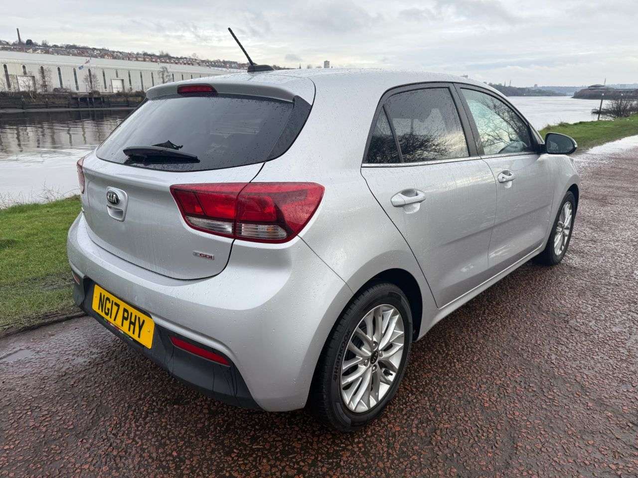 2017 KIA RIO 2017 KIA RIO