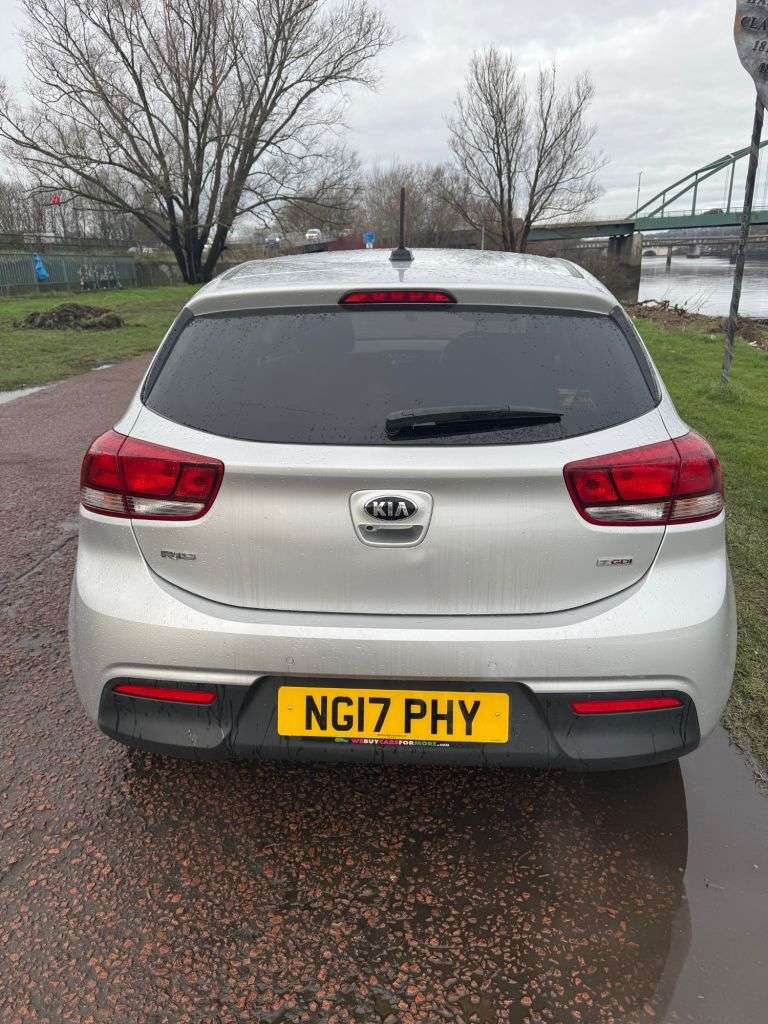 2017 KIA RIO 2017 KIA RIO