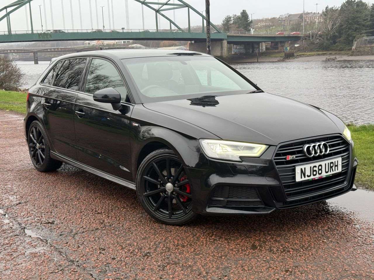 A 2018 AUDI A3 1.0 TFSI 30 Black Edition Sportback 5dr Petrol Manual Euro 6 (s/s) (116 ps) A 2018 AUDI A3 1.0 TFSI 30 Black Edition Sportback 5dr Petrol Manual Euro 6 (s/s) (116 ps)