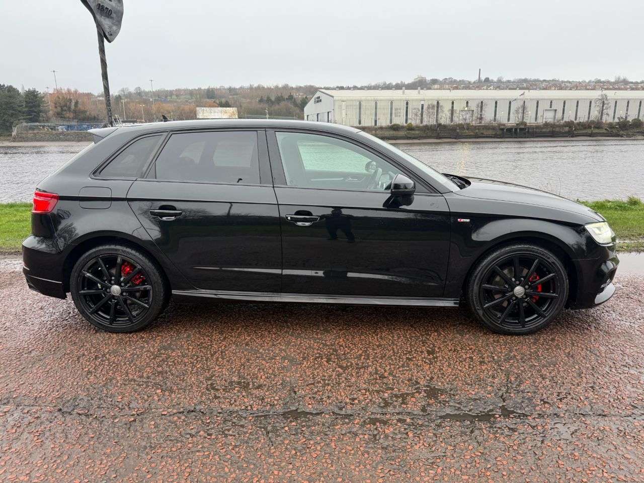 A 2018 AUDI A3 1.0 TFSI 30 Black Edition Sportback 5dr Petrol Manual Euro 6 (s/s) (116 ps) A 2018 AUDI A3 1.0 TFSI 30 Black Edition Sportback 5dr Petrol Manual Euro 6 (s/s) (116 ps)