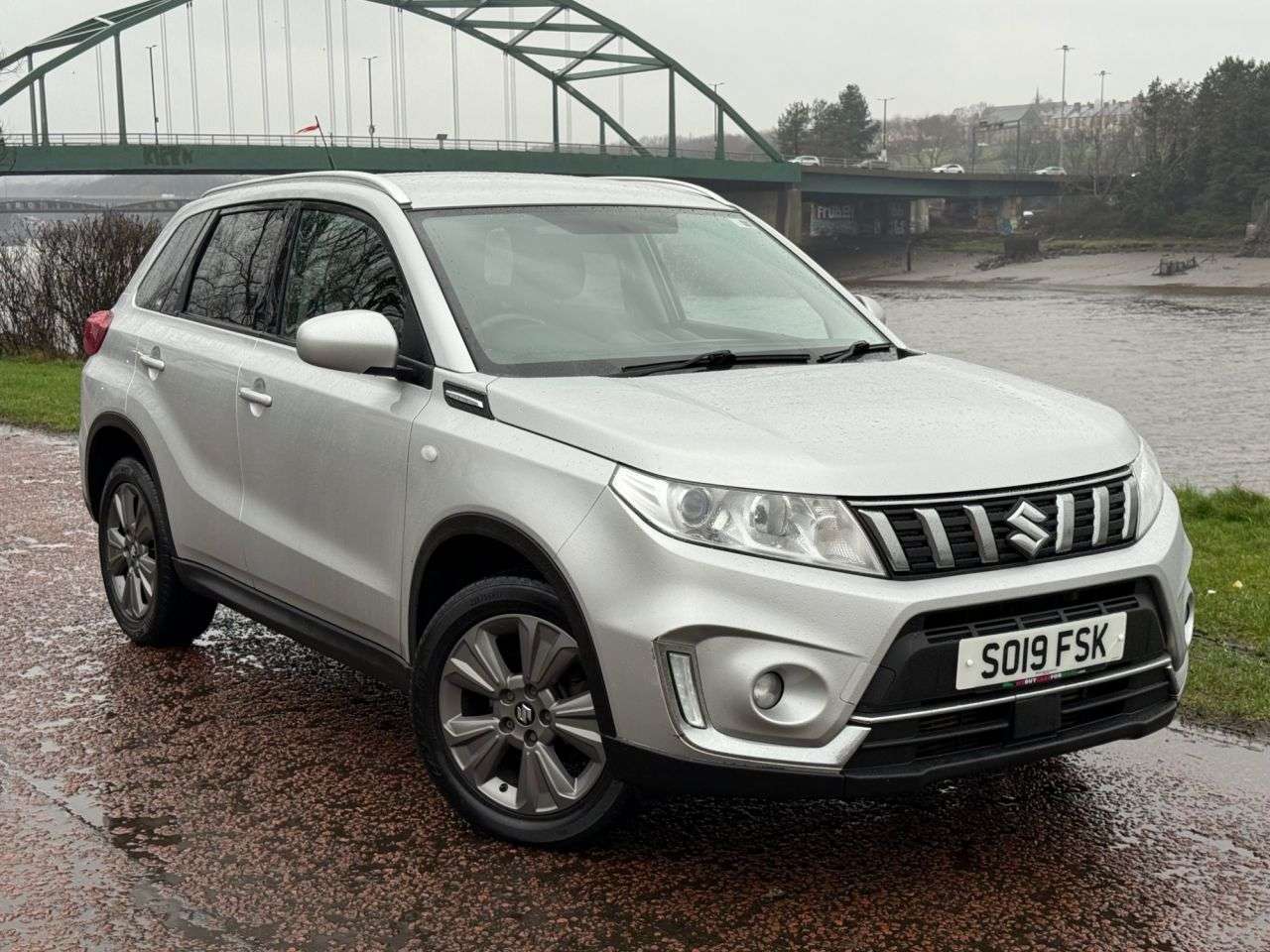 A 2019 SUZUKI VITARA 1.0 Boosterjet SZ-T SUV 5dr Petrol Manual Euro 6 (s/s) (111 ps) **SAT NAV** A 2019 SUZUKI VITARA 1.0 Boosterjet SZ-T SUV 5dr Petrol Manual Euro 6 (s/s) (111 ps) **SAT NAV**