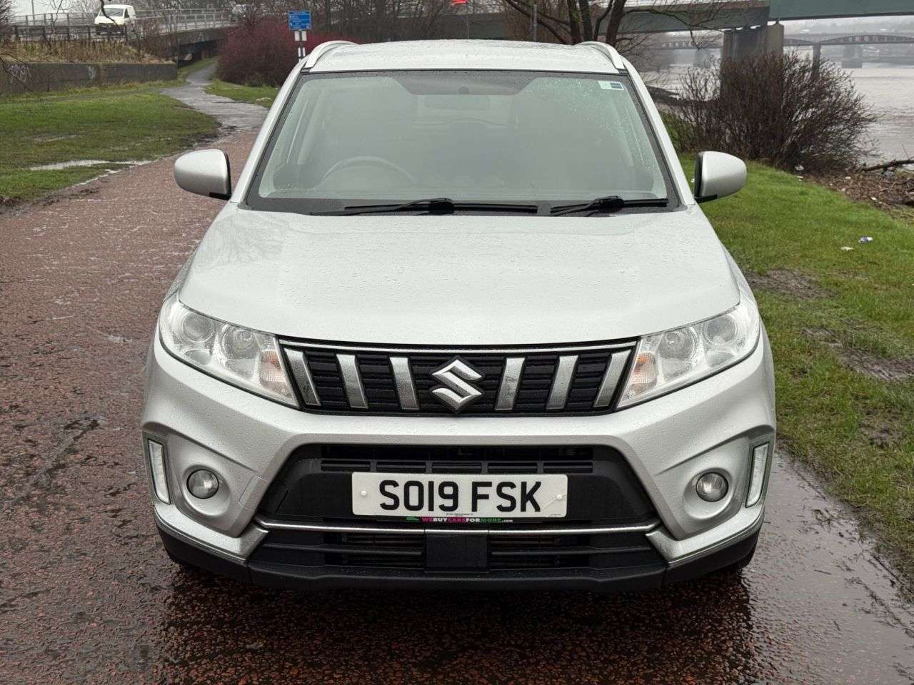 A 2019 SUZUKI VITARA 1.0 Boosterjet SZ-T SUV 5dr Petrol Manual Euro 6 (s/s) (111 ps) **SAT NAV** A 2019 SUZUKI VITARA 1.0 Boosterjet SZ-T SUV 5dr Petrol Manual Euro 6 (s/s) (111 ps) **SAT NAV**