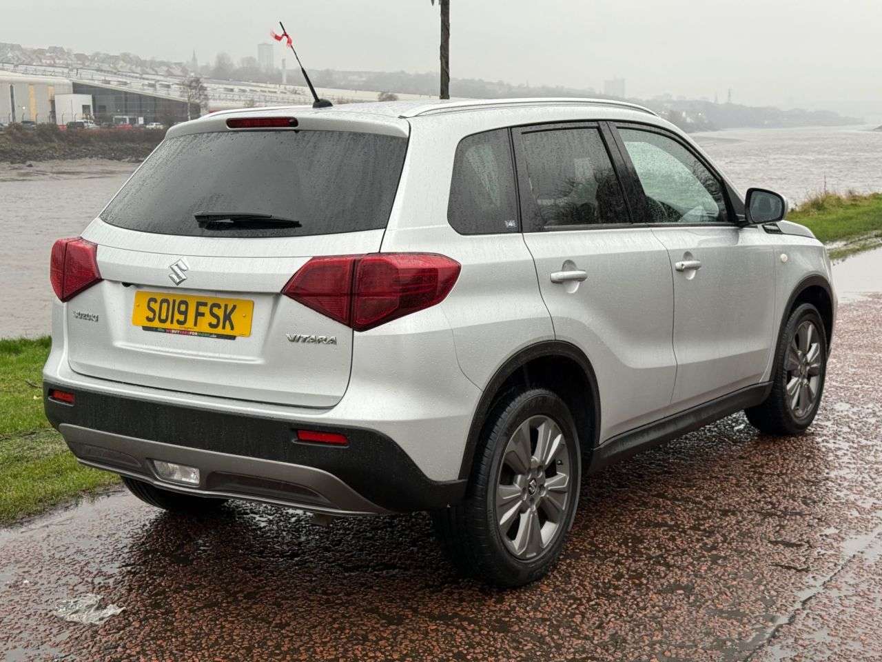 A 2019 SUZUKI VITARA 1.0 Boosterjet SZ-T SUV 5dr Petrol Manual Euro 6 (s/s) (111 ps) **SAT NAV** A 2019 SUZUKI VITARA 1.0 Boosterjet SZ-T SUV 5dr Petrol Manual Euro 6 (s/s) (111 ps) **SAT NAV**