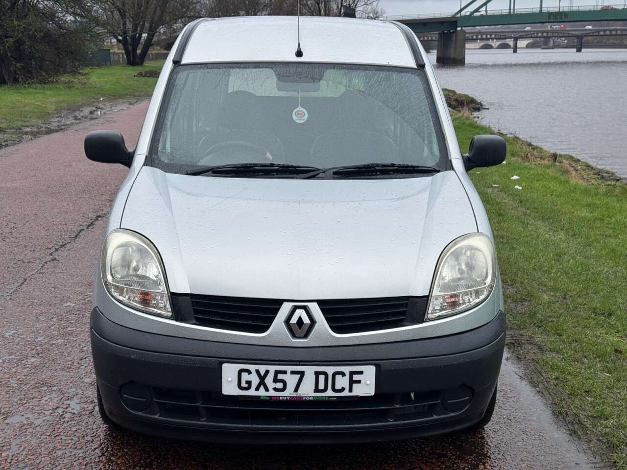 A 2007 RENAULT KANGOO 1.6 16v Authentique MPV 5dr Petrol Automatic (190 g/km, 95 bhp) AUTOMATIC - A 2007 RENAULT KANGOO 1.6 16v Authentique MPV 5dr Petrol Automatic (190 g/km, 95 bhp) AUTOMATIC -