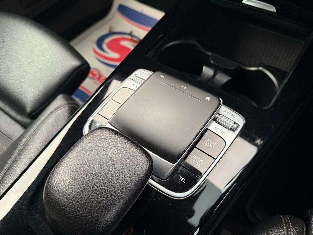 2019 MERCEDES-BENZ A-CLASS 2019 MERCEDES-BENZ A-CLASS