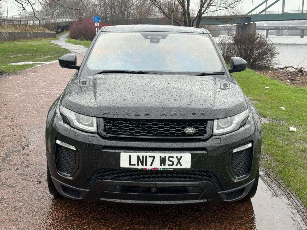 A 2017 LAND ROVER RANGE ROVER EVOQUE 2.0 TD4 HSE Dynamic SUV 5dr Diesel Auto 4WD Euro 6 (s/s) (180 ps) **LANE AS A 2017 LAND ROVER RANGE ROVER EVOQUE 2.0 TD4 HSE Dynamic SUV 5dr Diesel Auto 4WD Euro 6 (s/s) (180 ps) **LANE AS