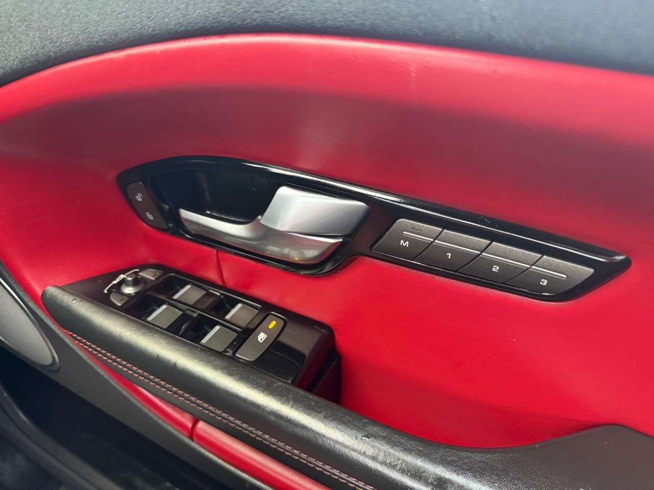 2017 LAND ROVER RANGE ROVER EVOQUE 2017 LAND ROVER RANGE ROVER EVOQUE