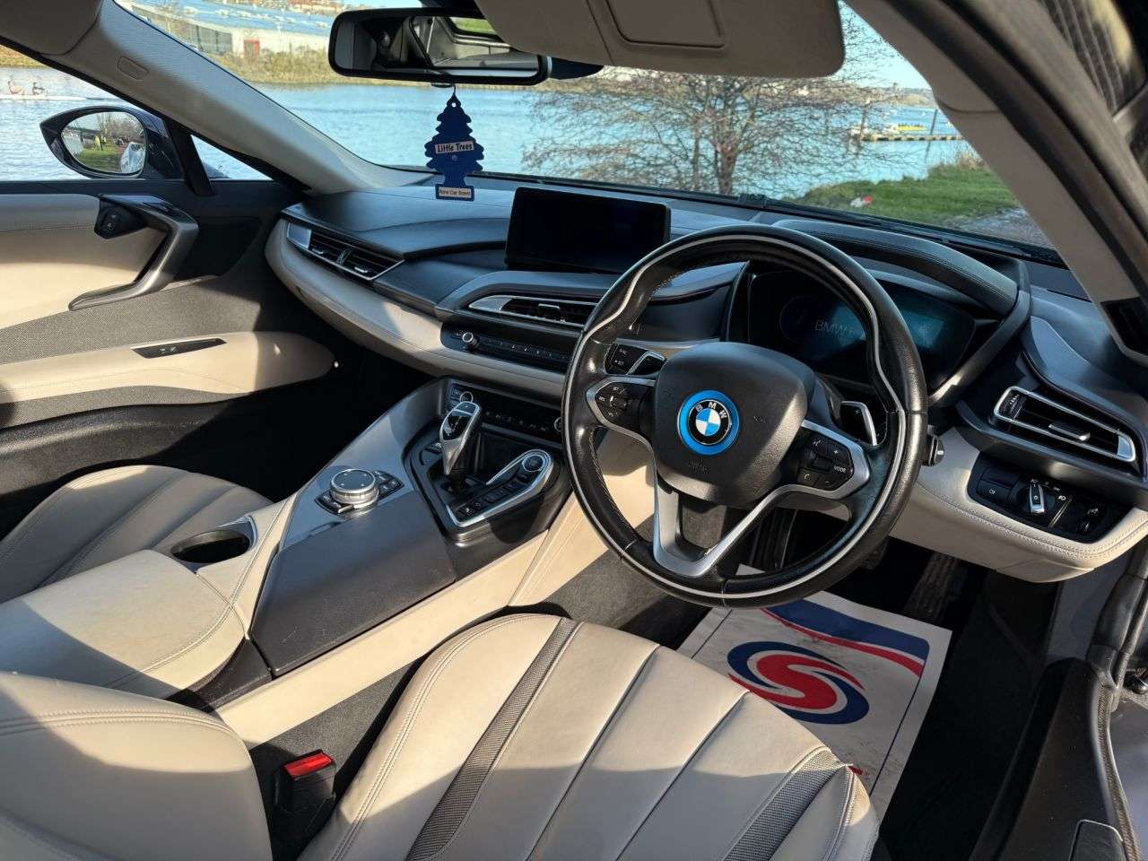2015 BMW I8 2015 BMW I8