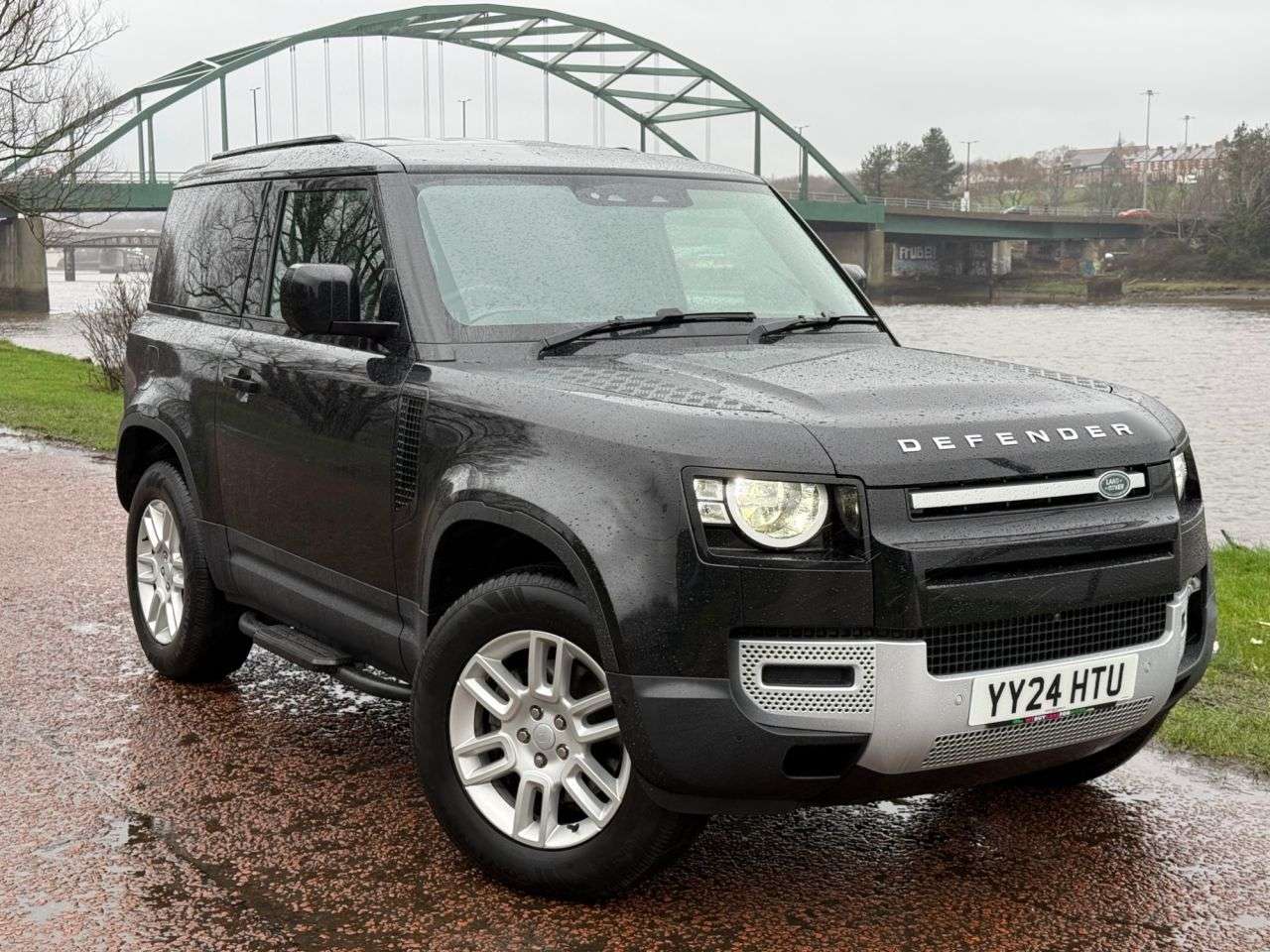 A 2024 LAND ROVER DEFENDER 3.0 D250 MHEV Hard Top SUV 3dr Diesel Auto 4WD SWB Euro 6 (s/s) (250 ps) ** A 2024 LAND ROVER DEFENDER 3.0 D250 MHEV Hard Top SUV 3dr Diesel Auto 4WD SWB Euro 6 (s/s) (250 ps) **