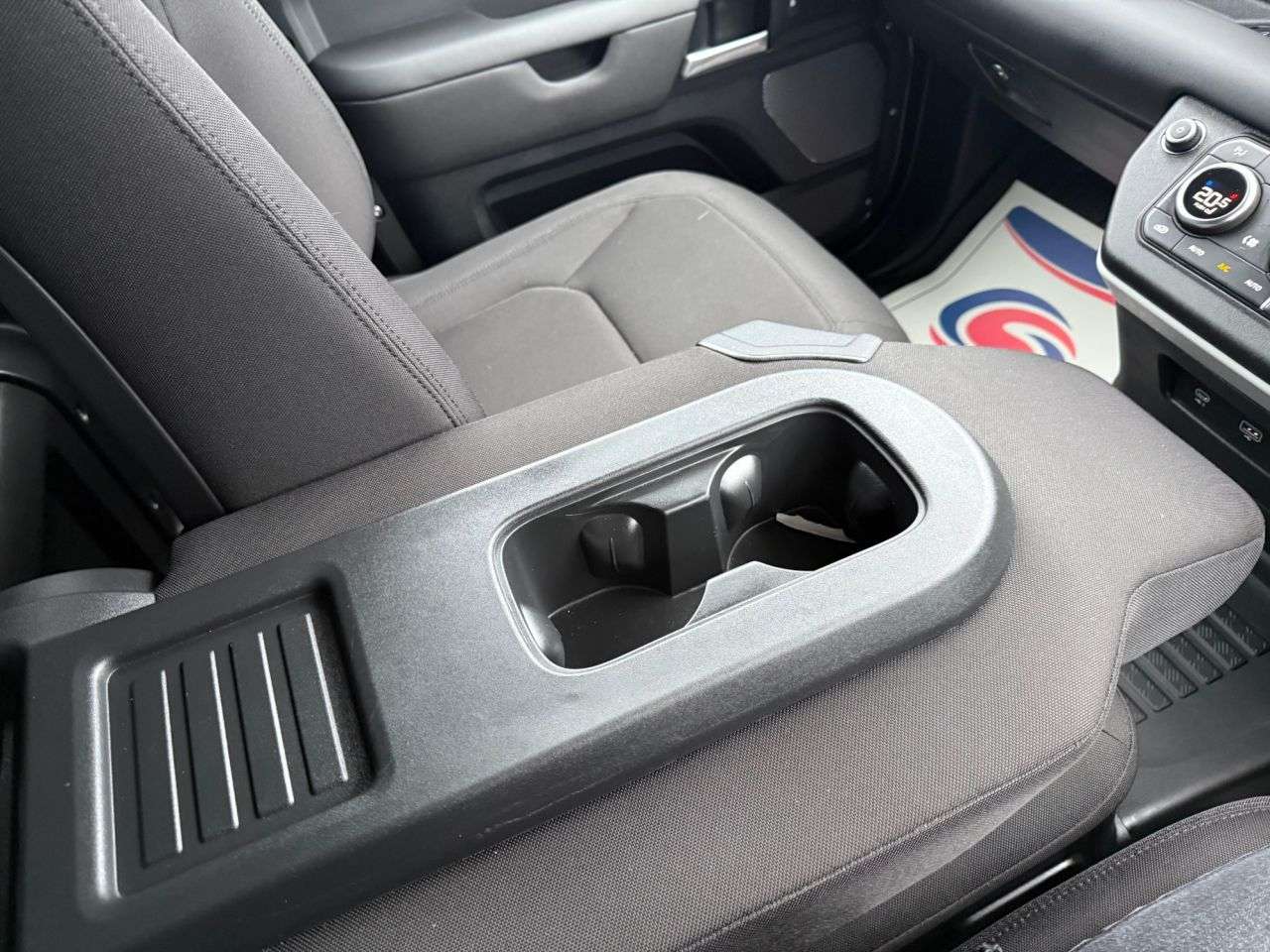 2024 LAND ROVER DEFENDER 2024 LAND ROVER DEFENDER