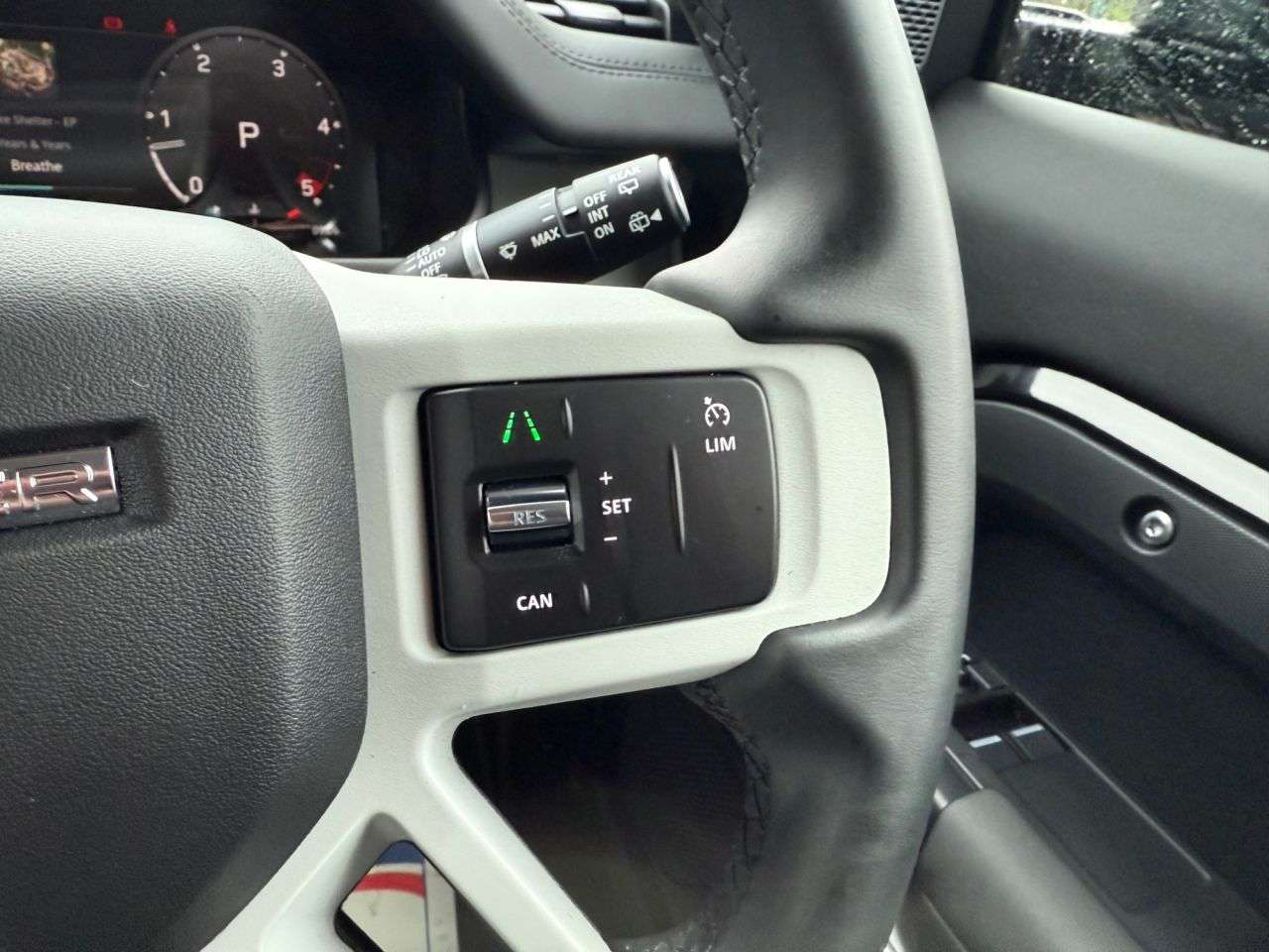 2024 LAND ROVER DEFENDER 2024 LAND ROVER DEFENDER