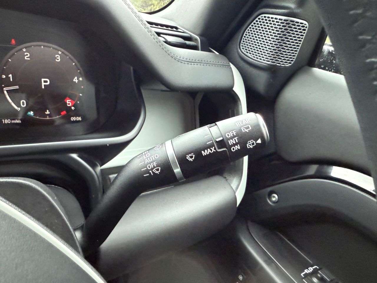 2024 LAND ROVER DEFENDER 2024 LAND ROVER DEFENDER