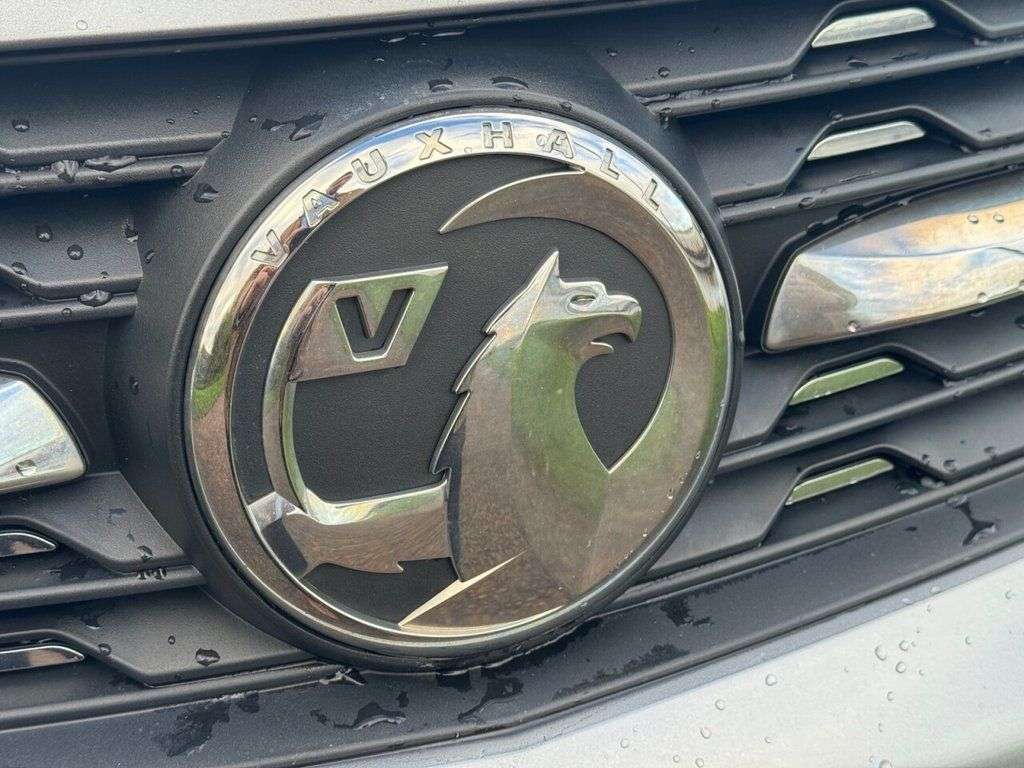 A 2019 VAUXHALL VIVARO 1.5 Turbo D 2900 Sportive Panel Van 5dr Diesel Manual L2 H1 Euro 6 (s/s) (1 A 2019 VAUXHALL VIVARO 1.5 Turbo D 2900 Sportive Panel Van 5dr Diesel Manual L2 H1 Euro 6 (s/s) (1