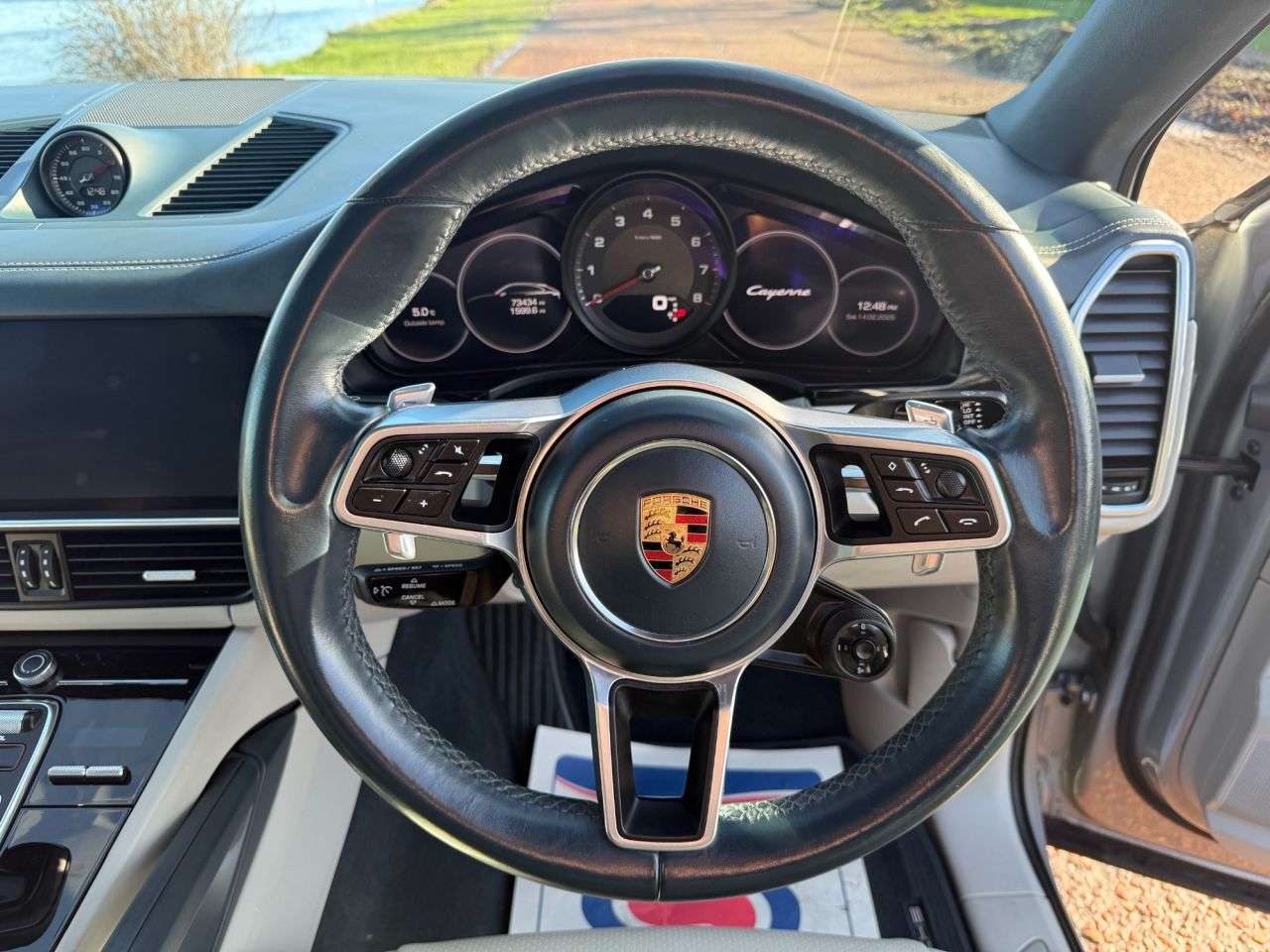 2019 PORSCHE CAYENNE 2019 PORSCHE CAYENNE