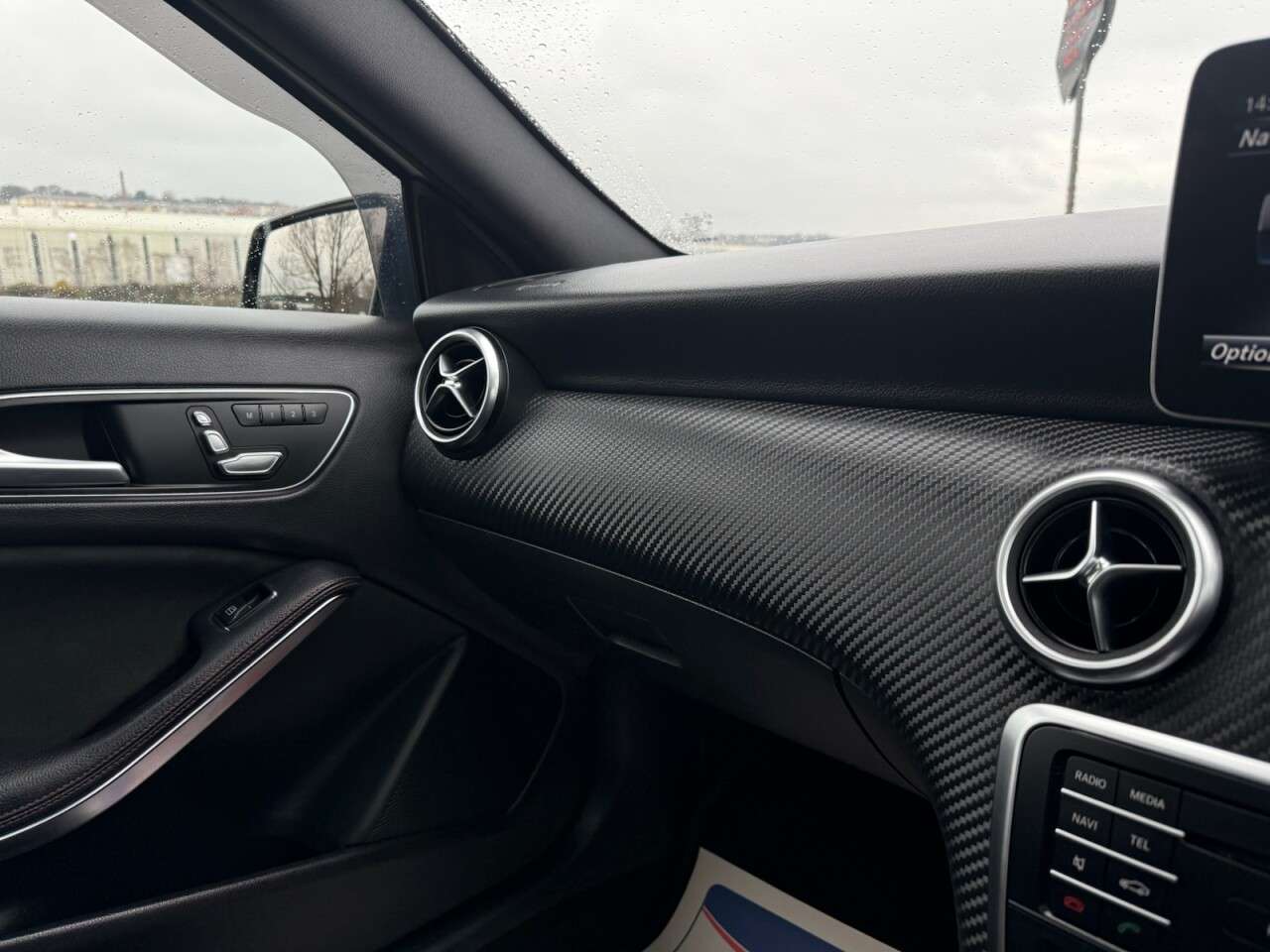 2017 MERCEDES-BENZ A-CLASS 2017 MERCEDES-BENZ A-CLASS