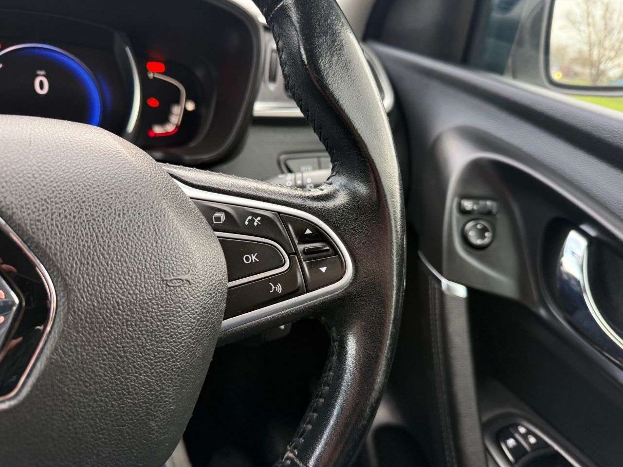 2017 RENAULT KADJAR 2017 RENAULT KADJAR