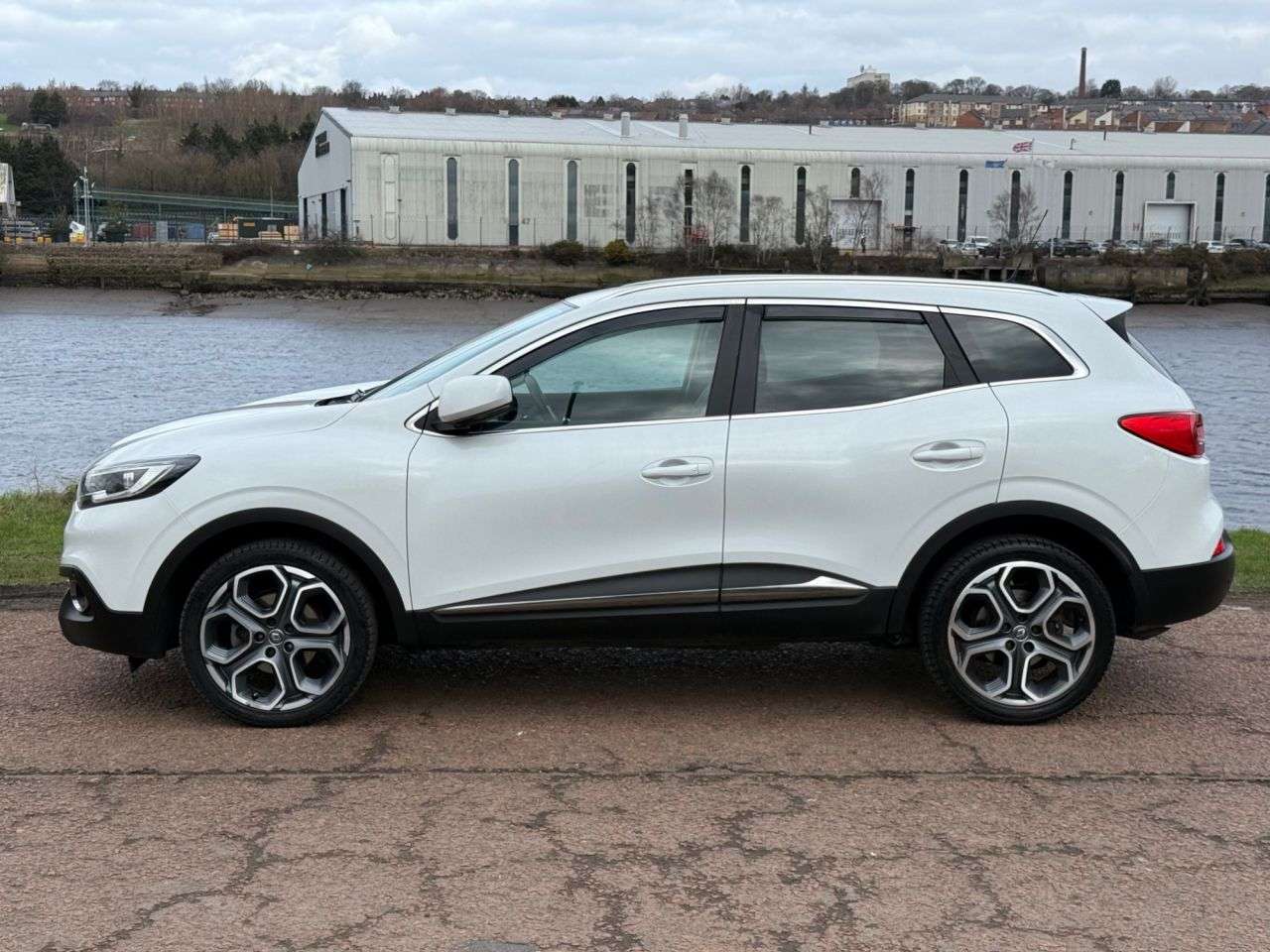 2017 RENAULT KADJAR 2017 RENAULT KADJAR