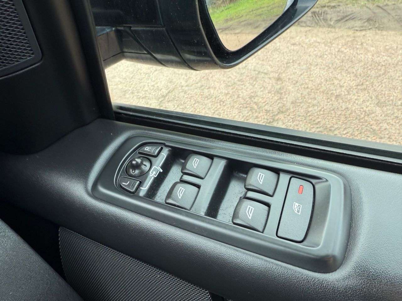 2016 LAND ROVER DISCOVERY 4 2016 LAND ROVER DISCOVERY 4