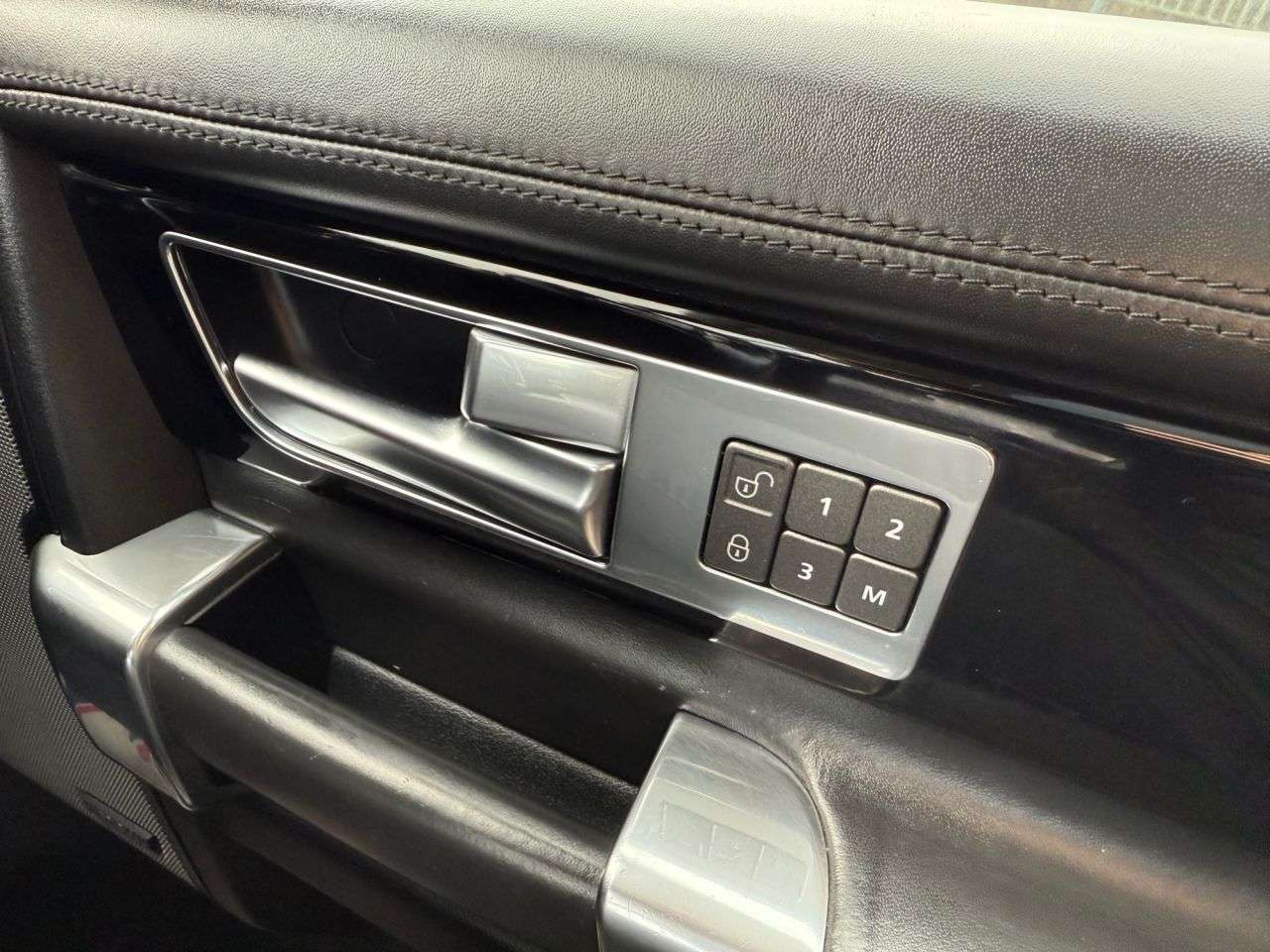 2016 LAND ROVER DISCOVERY 4 2016 LAND ROVER DISCOVERY 4