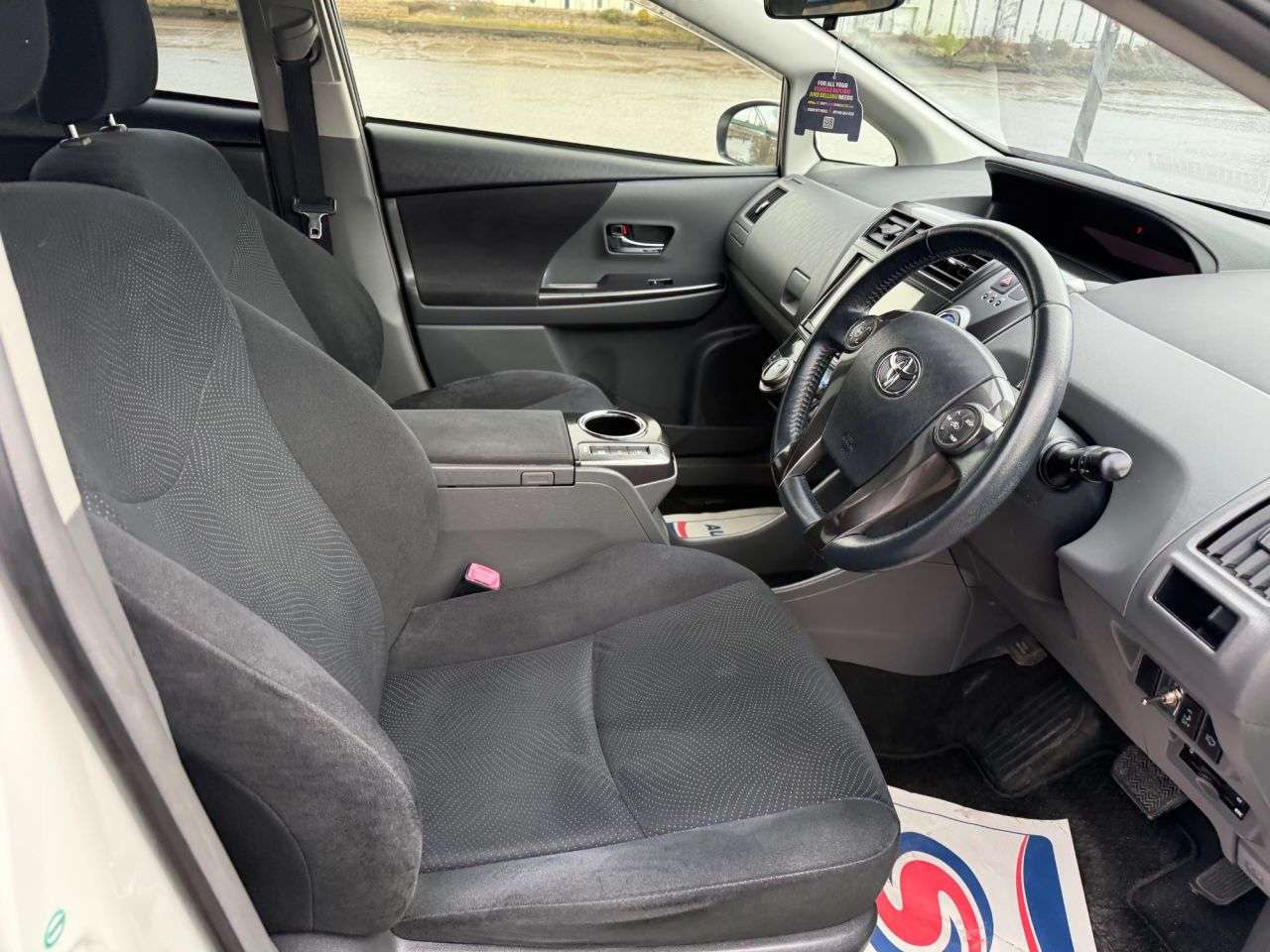 2013 TOYOTA PRIUS 2013 TOYOTA PRIUS