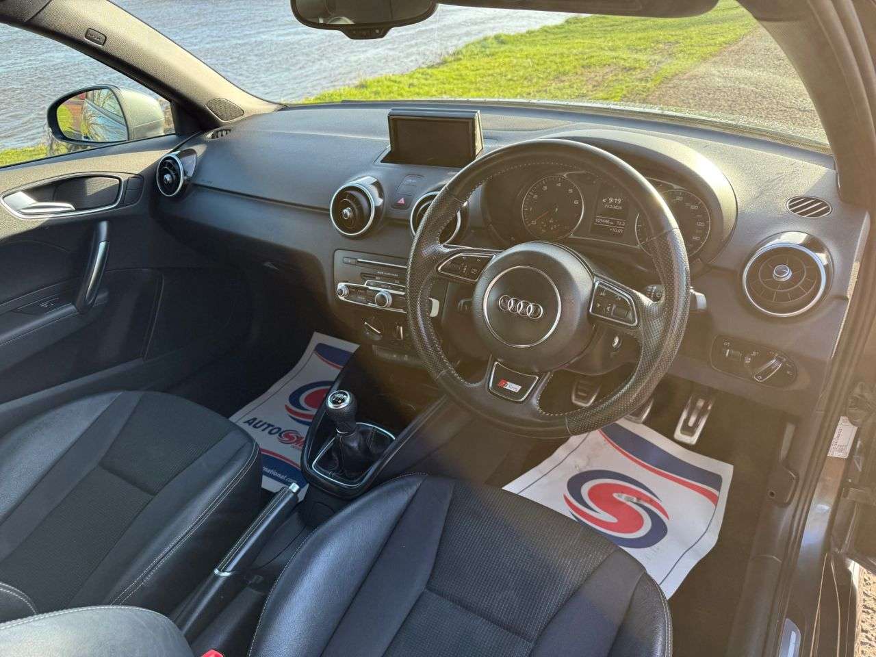 2015 AUDI A1 2015 AUDI A1