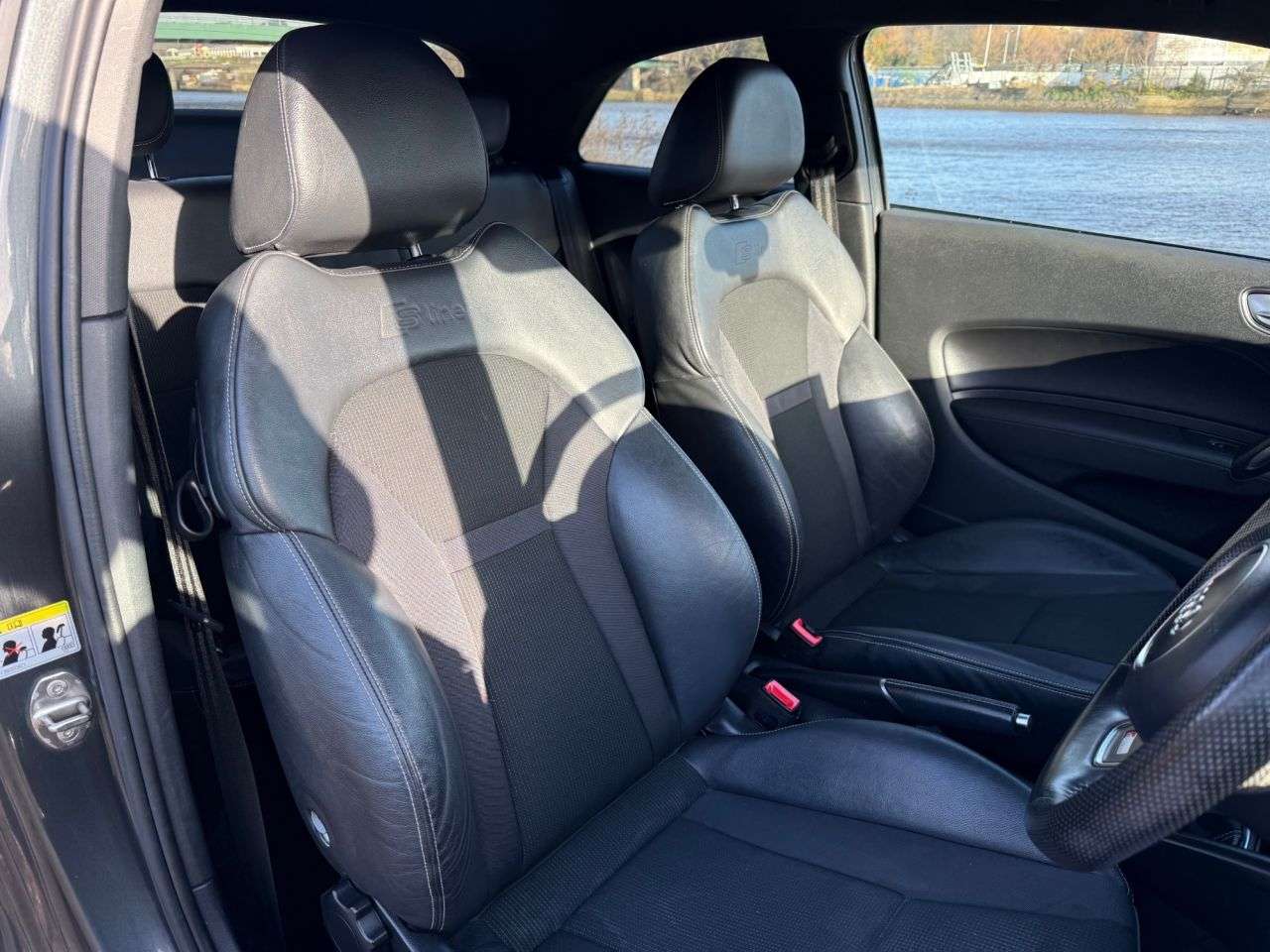 2015 AUDI A1 2015 AUDI A1