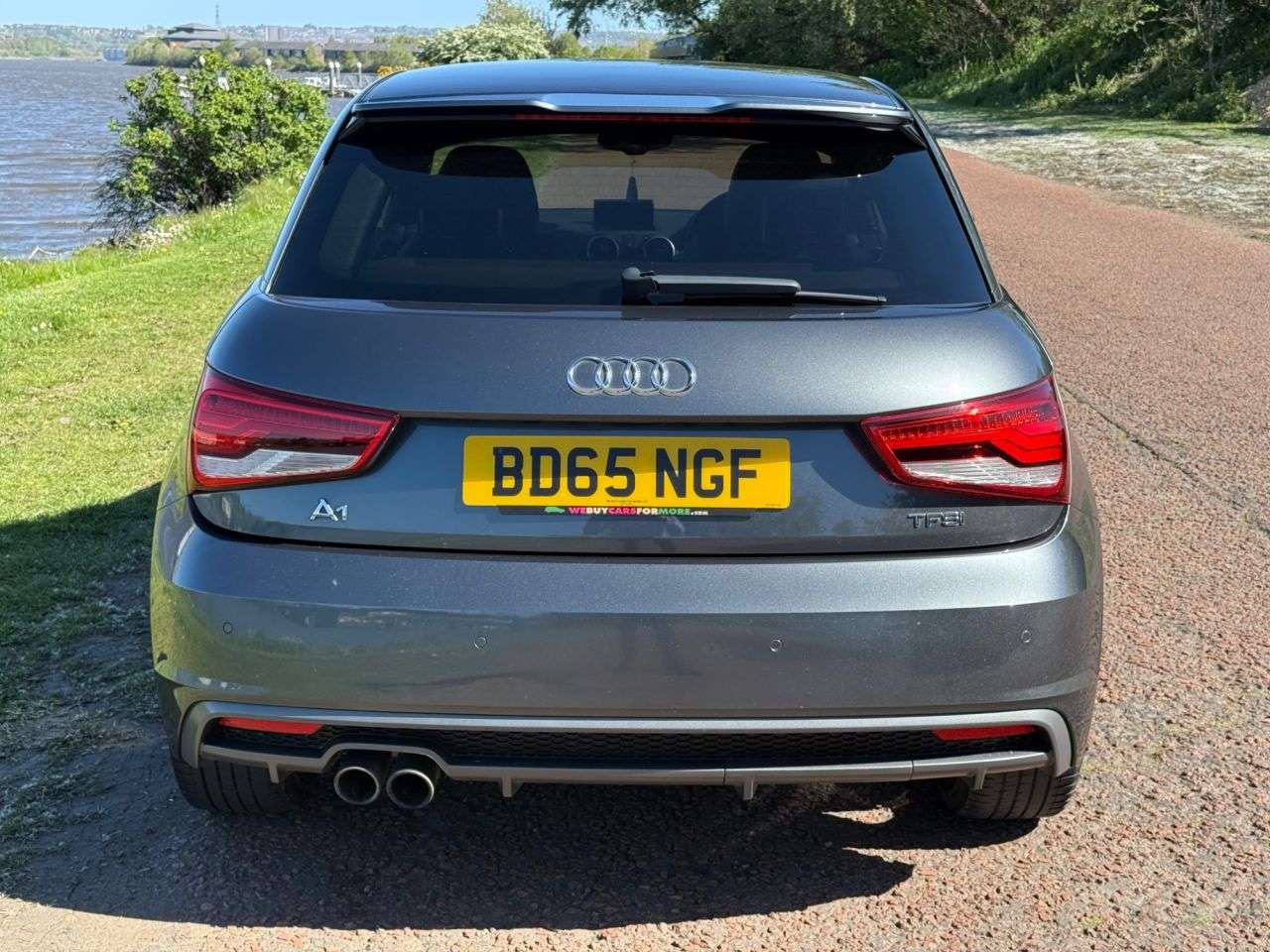2015 AUDI A1 2015 AUDI A1