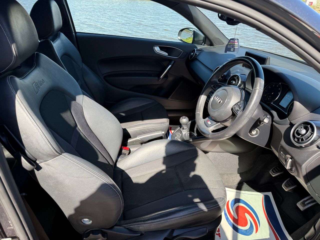 2015 AUDI A1 2015 AUDI A1